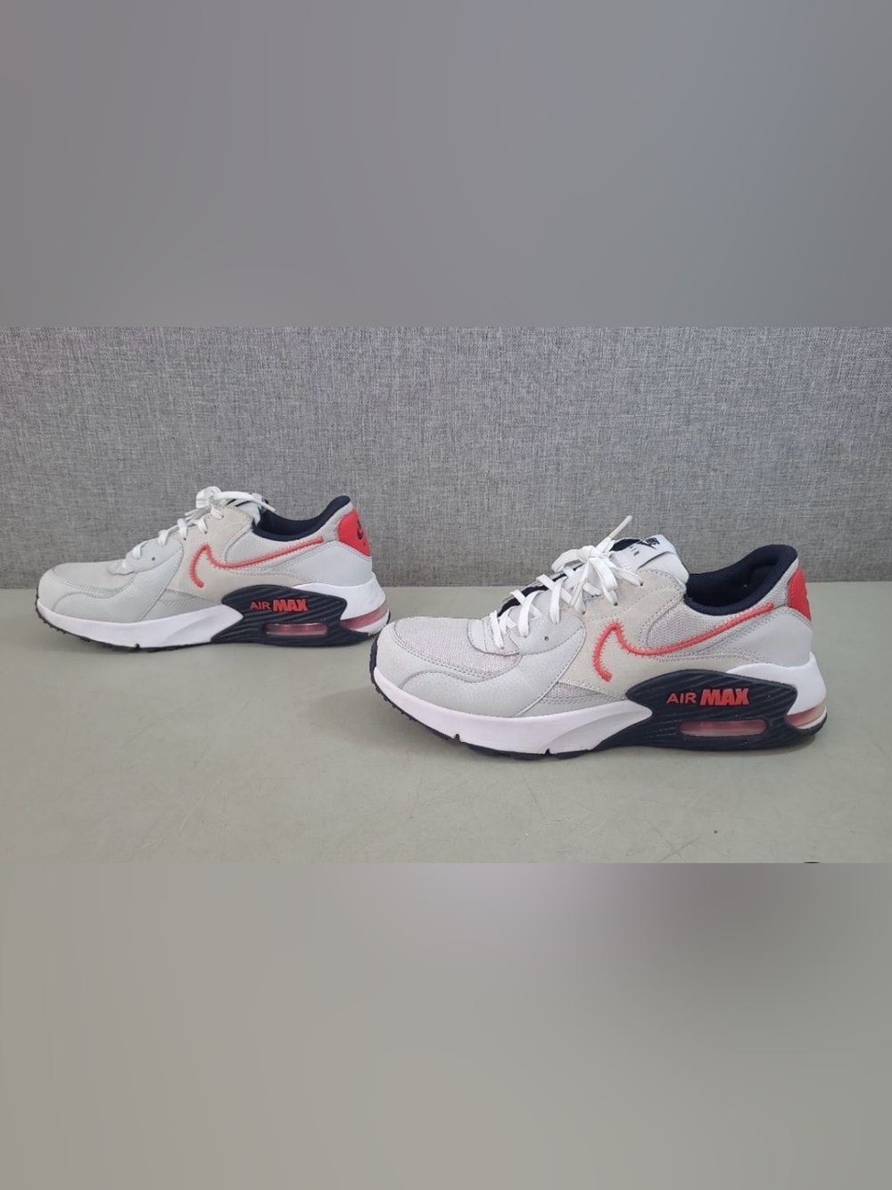 Nike Air Max Excee Running Shoes Sneakers Photon Dust DZ0795-013
Men's Size 9.5 - Picture 2 of 8